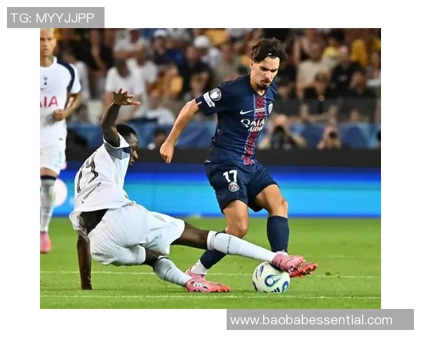 法甲焦点战布雷斯特状态回暖兰斯近期表现不佳亟待反弹